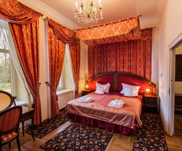 Dwór Kombornia Hotel & SPA w Komborni