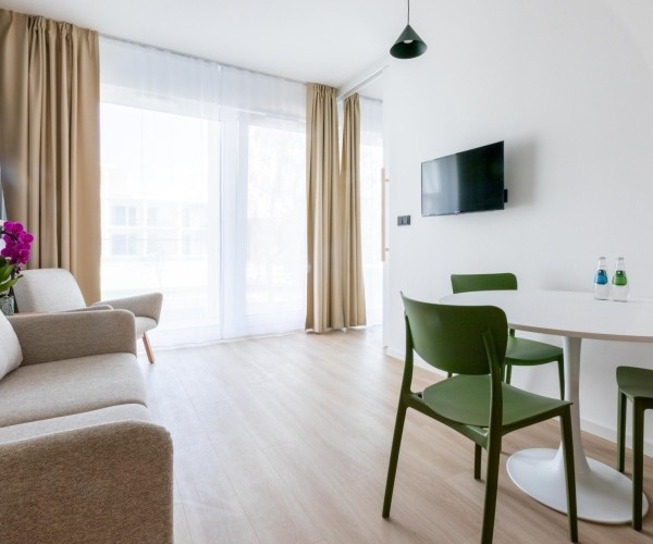 Hotel ARCHE Fabryka Samolotów w Mielnie