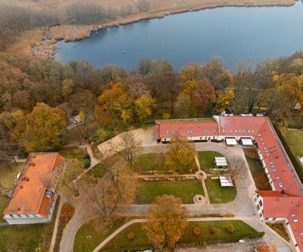 Dwór Kolesin