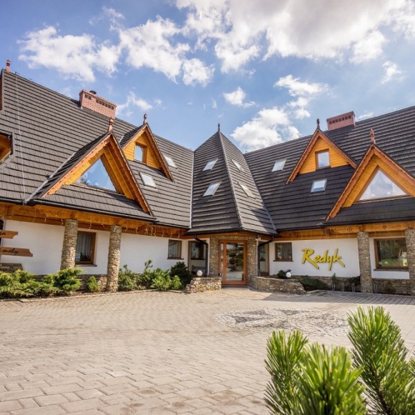 Hotel Redyk Ski & Relax w Zębie k/Zakopanego