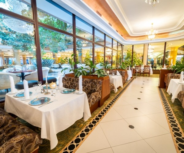 Hotel Gołębiewski w Mikołajkach