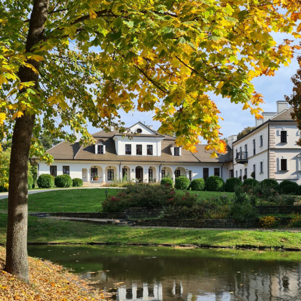 Dwór Kombornia Hotel & SPA w Komborni