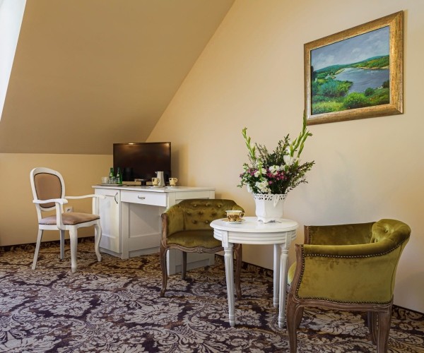 Dwór Prezydencki Boutique Hotel & SPA w Zgłobicach