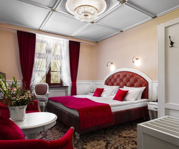 Dwór Prezydencki Boutique Hotel & SPA w Zgłobicach
