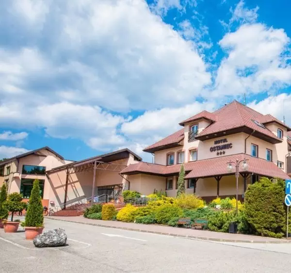 Hotel Ostaniec w Podlesicach