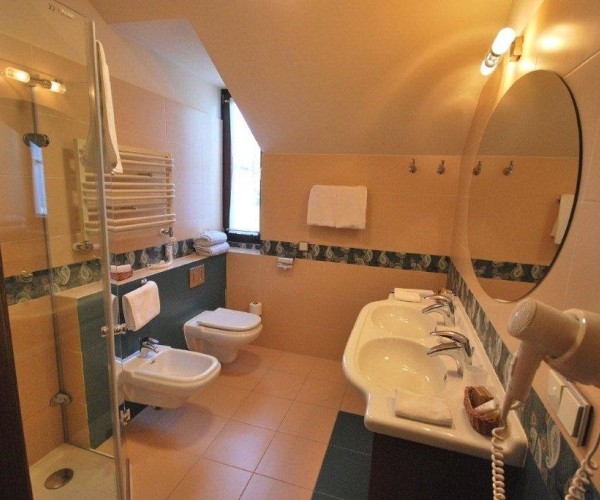 Dwór Kombornia Hotel & SPA w Komborni