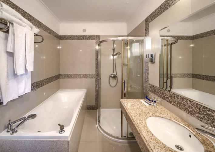 Hotel Gołębiewski w Mikołajkach