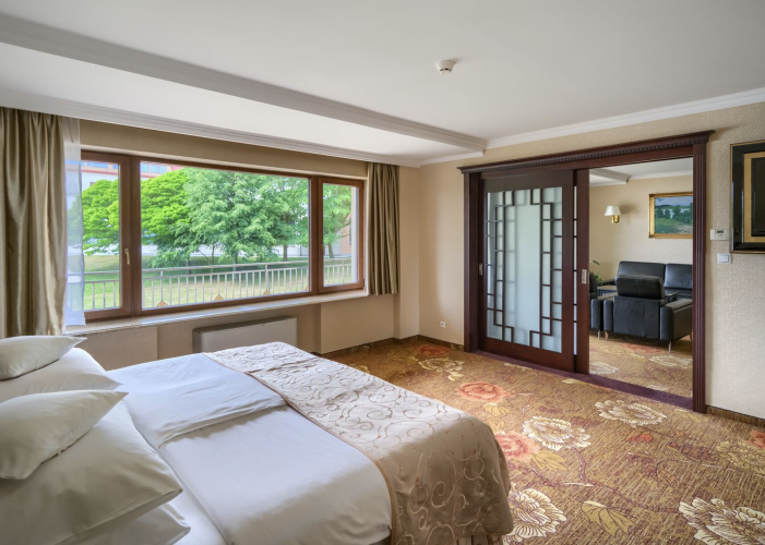 Hotel Gołębiewski w Mikołajkach