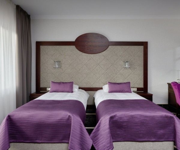 Hotel Evita w Tleniu