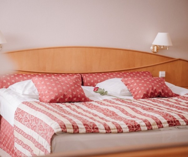 Hotel Atut w Licheniu Starym