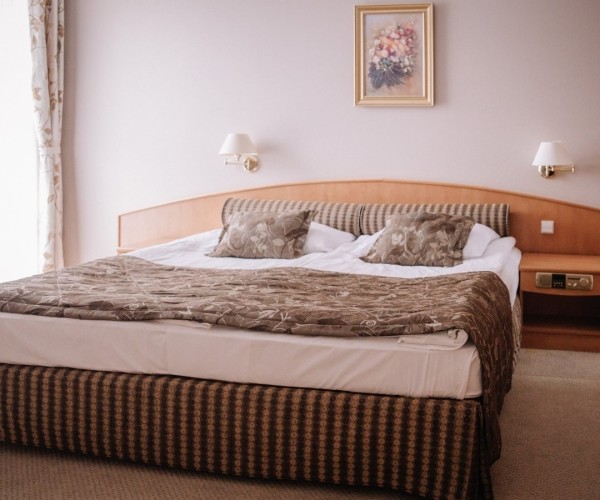 Hotel Atut w Licheniu Starym