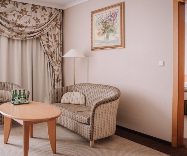 Hotel Atut w Licheniu Starym