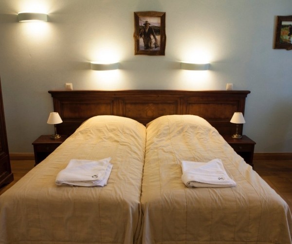 Hotel Olandia w Prusimiu