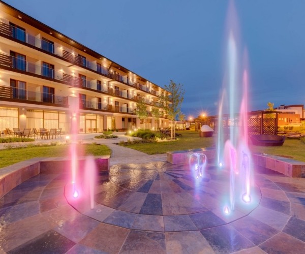 Mineral Hotel MALINOWY RAJ w Solcu Zdroju