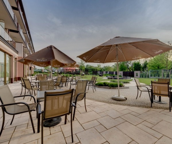 Mineral Hotel MALINOWY RAJ w Solcu Zdroju