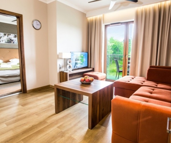 Mineral Hotel MALINOWY RAJ w Solcu Zdroju