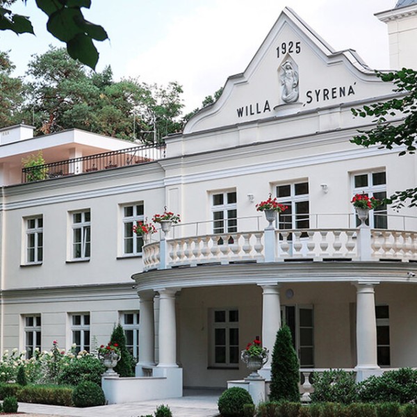 Dom Opieki Willa Syrena w Konstancinie-Jeziornie