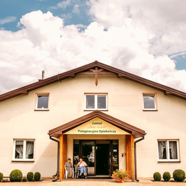 Prywatny Dom Opieki Złota Jesień w Jabłonnie