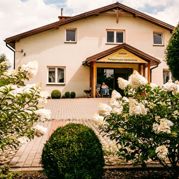 Prywatny Dom Opieki Złota Jesień w Jabłonnie