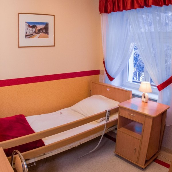 Dolnośląski Ośrodek Opieki Międzypokoleniowej „Biały Orzeł” w Sokołowsku