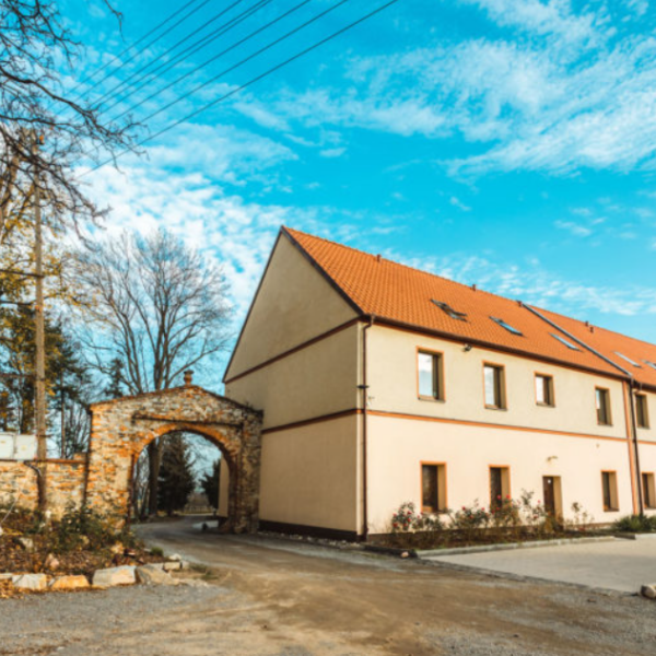 Dom Seniora Pałac Tomice w Tomicach