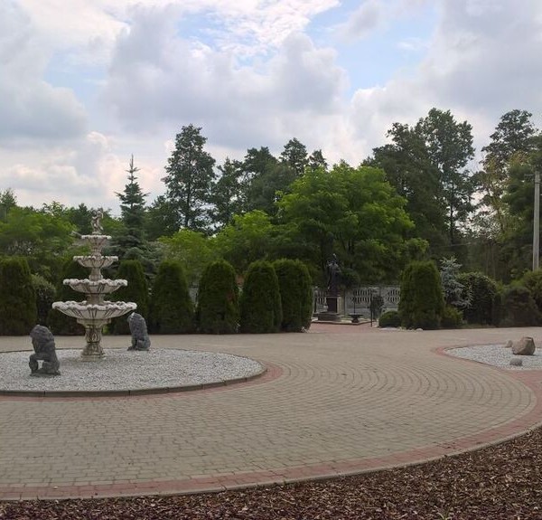 Dom Opieki Finezja w Działach Czarnowskich