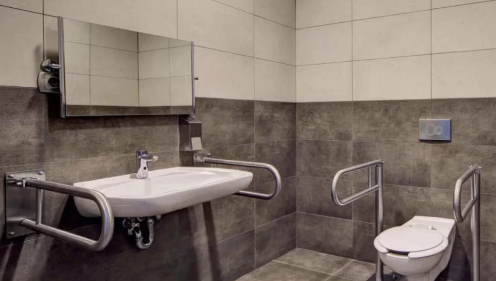 Wnętrza Domu Opieki Zielony Park w Starzechowicach są przyjazne osobom starszym i niepełnosprawnym