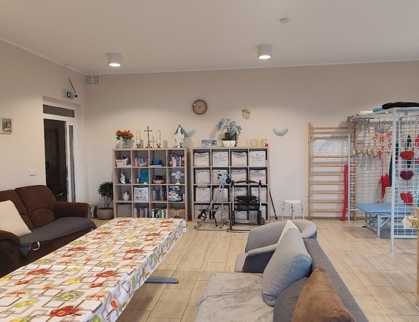 Centrum Opieki i Rehabilitacji OSTOJA w Landzmierzu