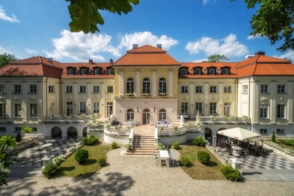 Pałac Alexandrinum w Poświętnem