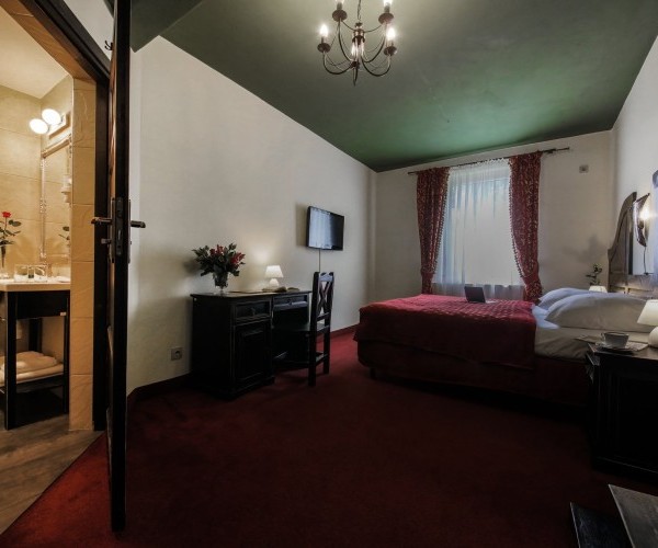 Hotel Kasztel w Rzezawie