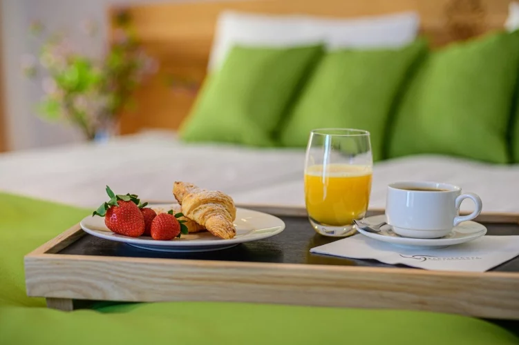 Hotel Bachledówka w Czerwiennem oferuje swoim gościom komfortowe noclegi i smaczne śniadania