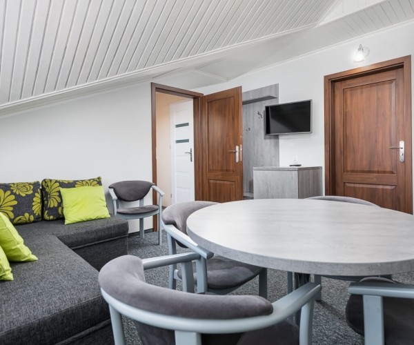 Hotel JANTAR w Rewalu