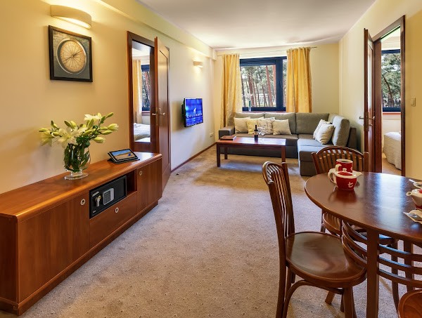 Hotel Columbus w Rowach