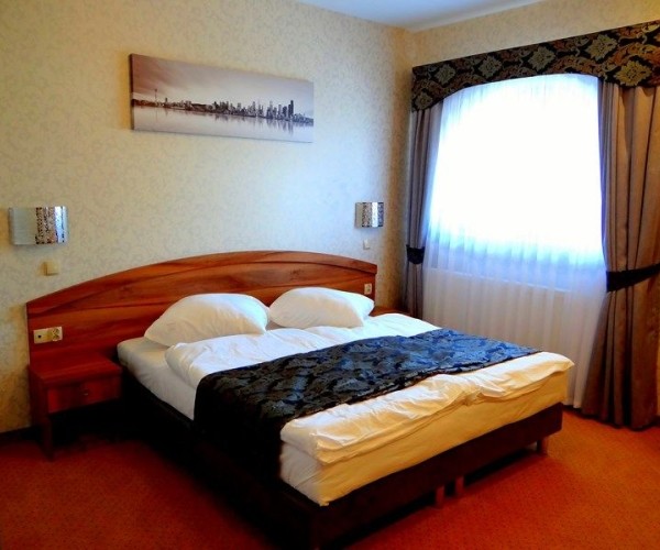 Hotel Gorzelanny w Pokrzywnej