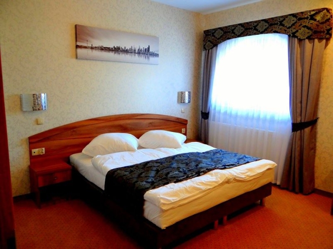 Hotel Gorzelanny w Pokrzywnej