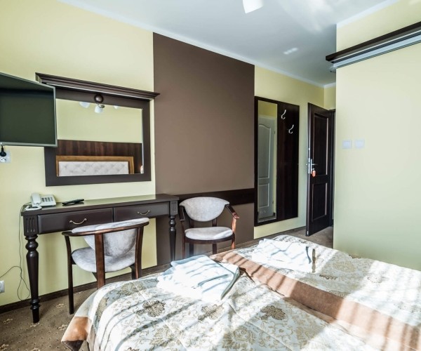 Hotel JANTAR w Rewalu
