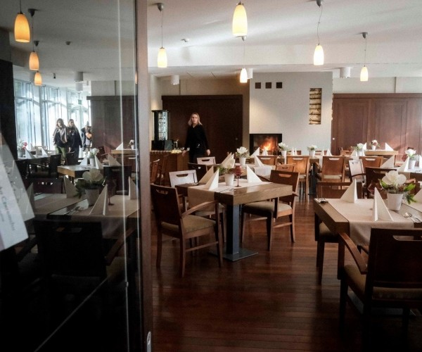Hotel Kozi Gród w Pomlewie k. Gdańska