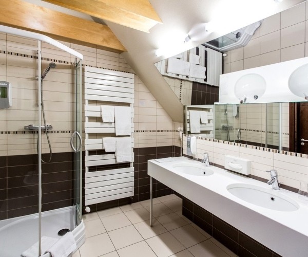 Hotel Kozi Gród w Pomlewie k. Gdańska