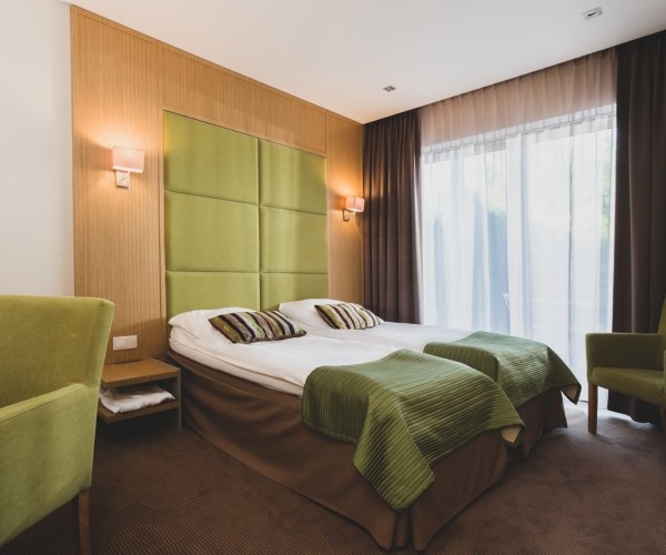 Hotel Kozi Gród w Pomlewie k. Gdańska