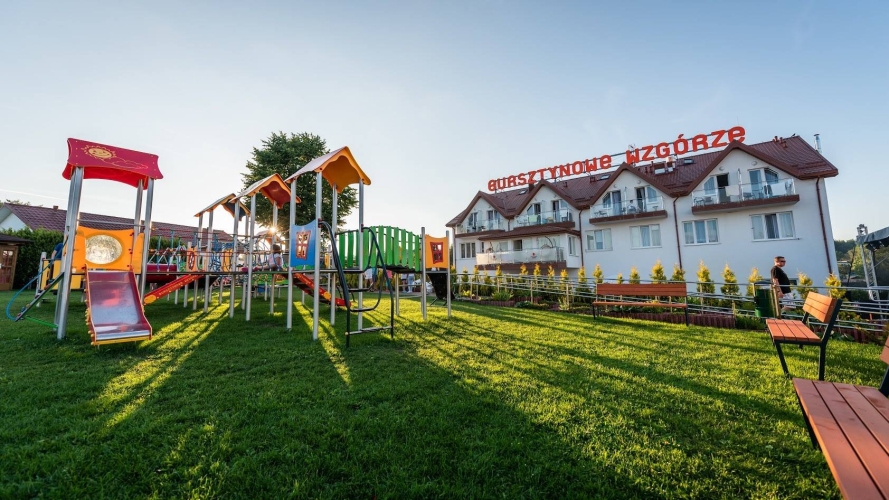 Bursztynowe Wzgórze Family Resort w Sianożętach