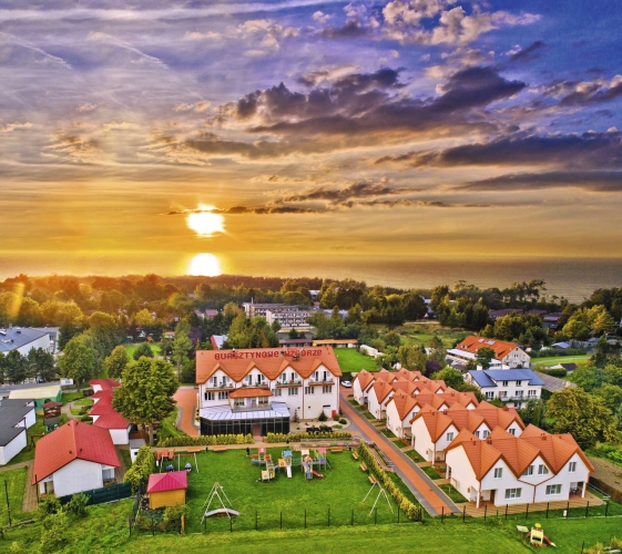 Bursztynowe Wzgórze Family Resort w Sianożętach