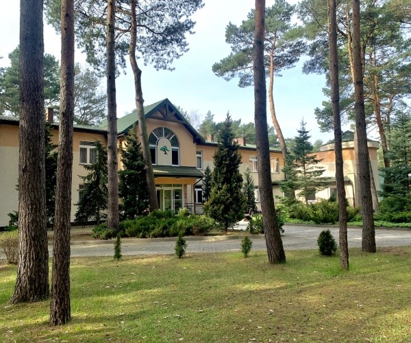 Ośrodek Rekreacyjno–Rehabilitacyjny „Leśny Zakątek” w Zaździerzu