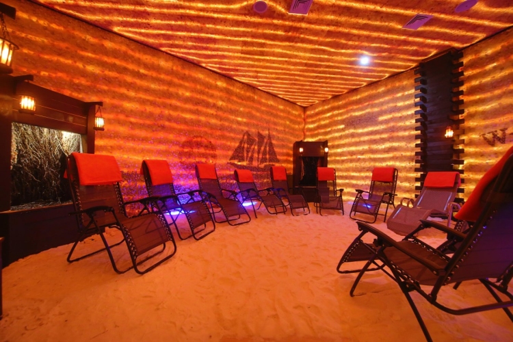 Jedną z atrakcji Hotelu Interferie Medical SPA w Świnoujściu jest grota solna z mini tężnią solankową