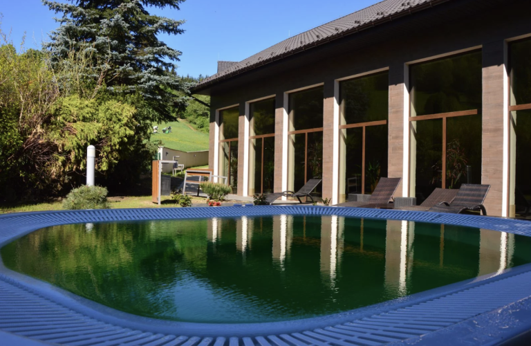 OLIVIA Medical SPA w Skomielnej Czarnej