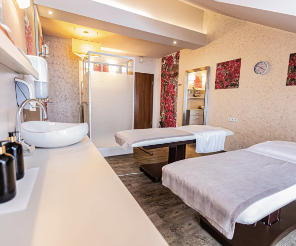 OLIVIA Medical SPA w Skomielnej Czarnej