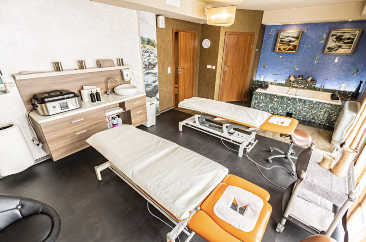 OLIVIA Medical SPA w Skomielnej Czarnej