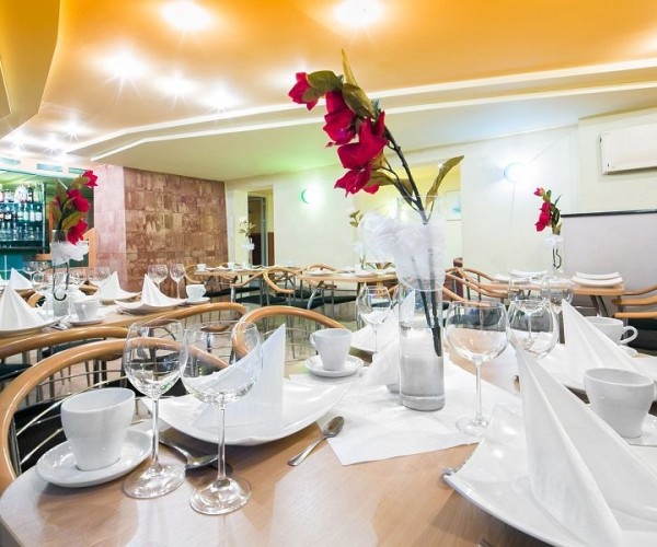 Hotel Monttis w Suchej Beskidzkiej