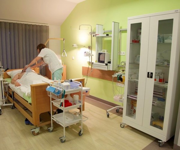 Centrum Rehabilitacji REHAMED-CENTER w Tajęcinie