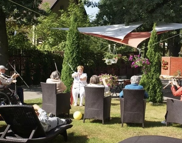 Niepubliczny Zakład Pielęgnacyjno-Opiekuńczy PROMYK w Halinowie
