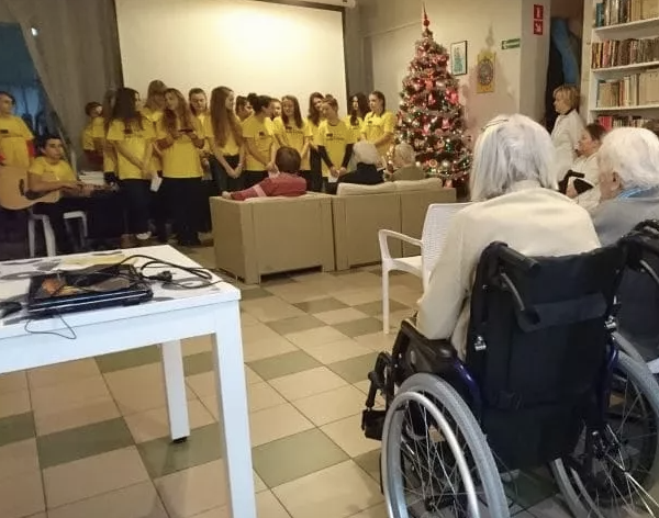 Niepubliczny Zakład Pielęgnacyjno-Opiekuńczy PROMYK w Halinowie
